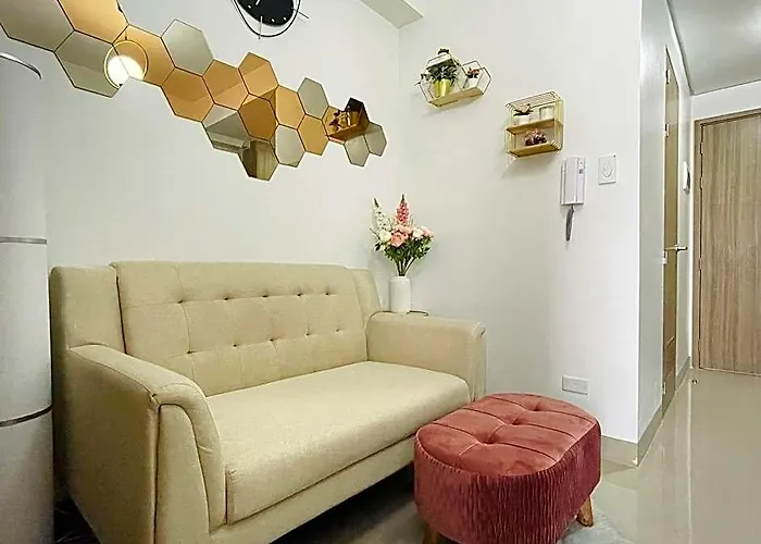 Sakan 5-star Quality Condotel Манила